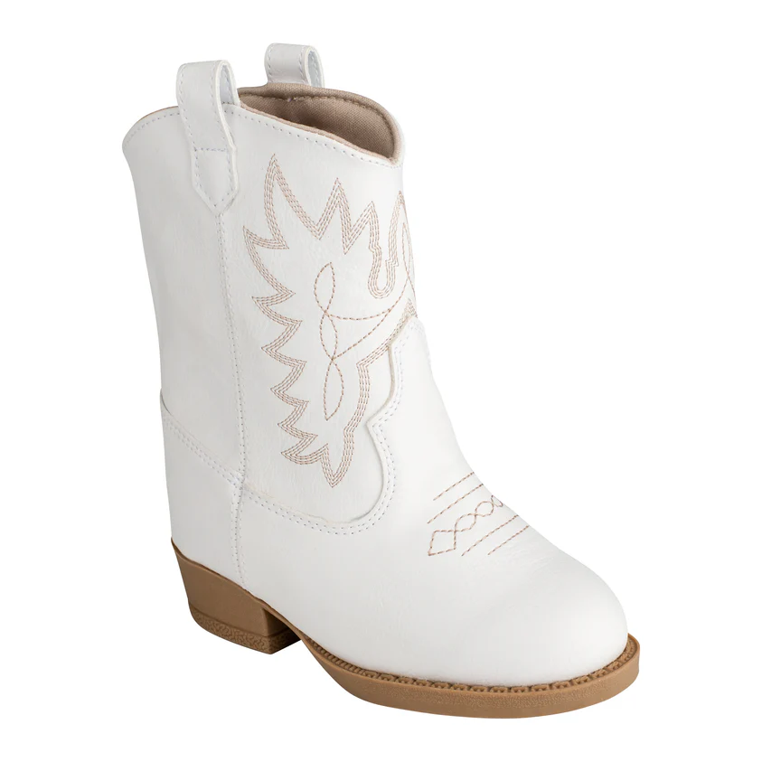 white cowgirl boots
