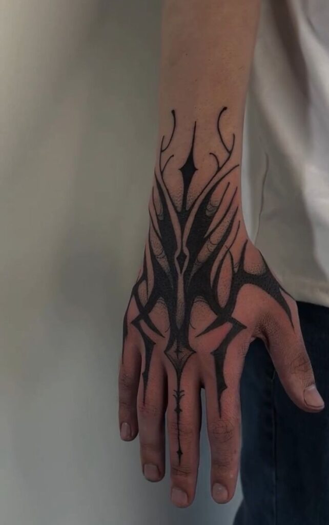 tribal pattern tattoo